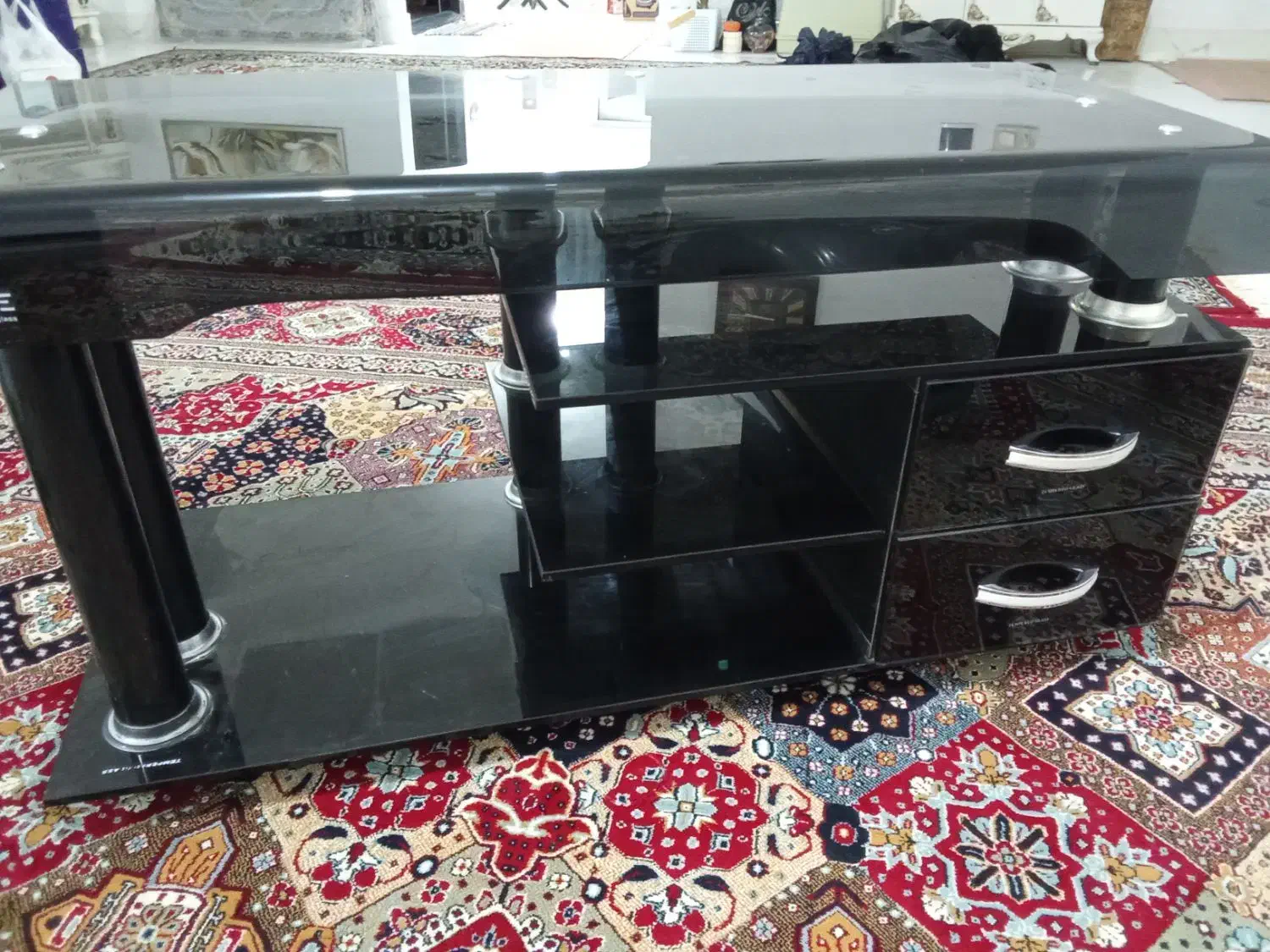 میز تلویزیون در حد|میز تلویزیون|سبزوار, شهرک صنعتی خاوران|دیوار