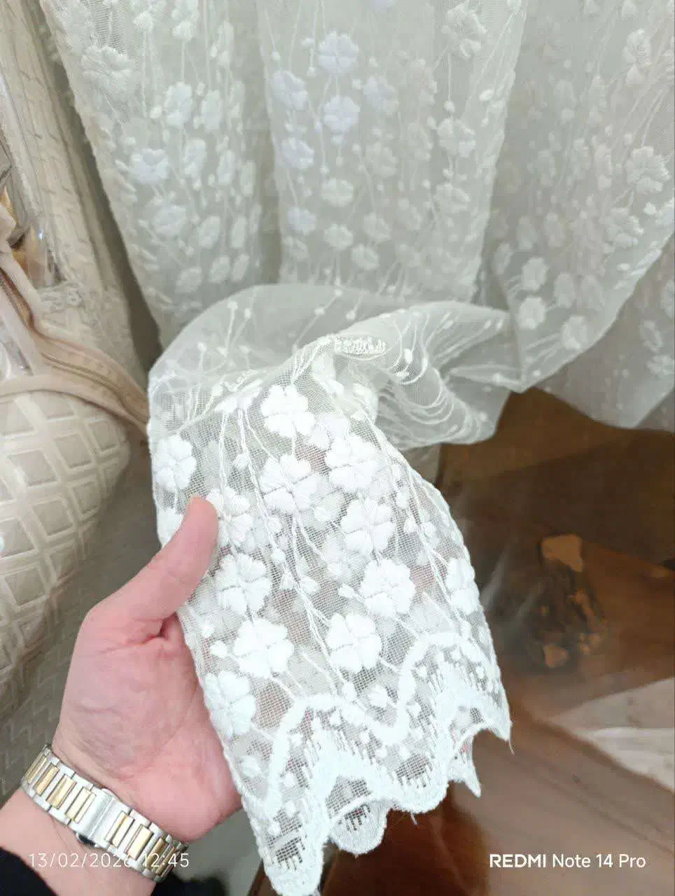 پرده حریر|پرده، رانر، رومیزی|فردیس, نگارستان|دیوار