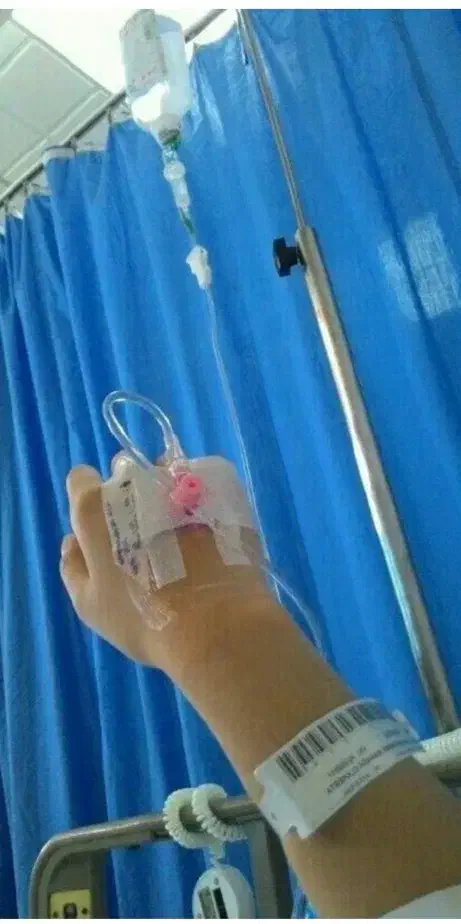 همراه بیمارخانم میشم دربیمارستان|خدمات آرایشگری و زیبایی|کرمانشاه, |دیوار