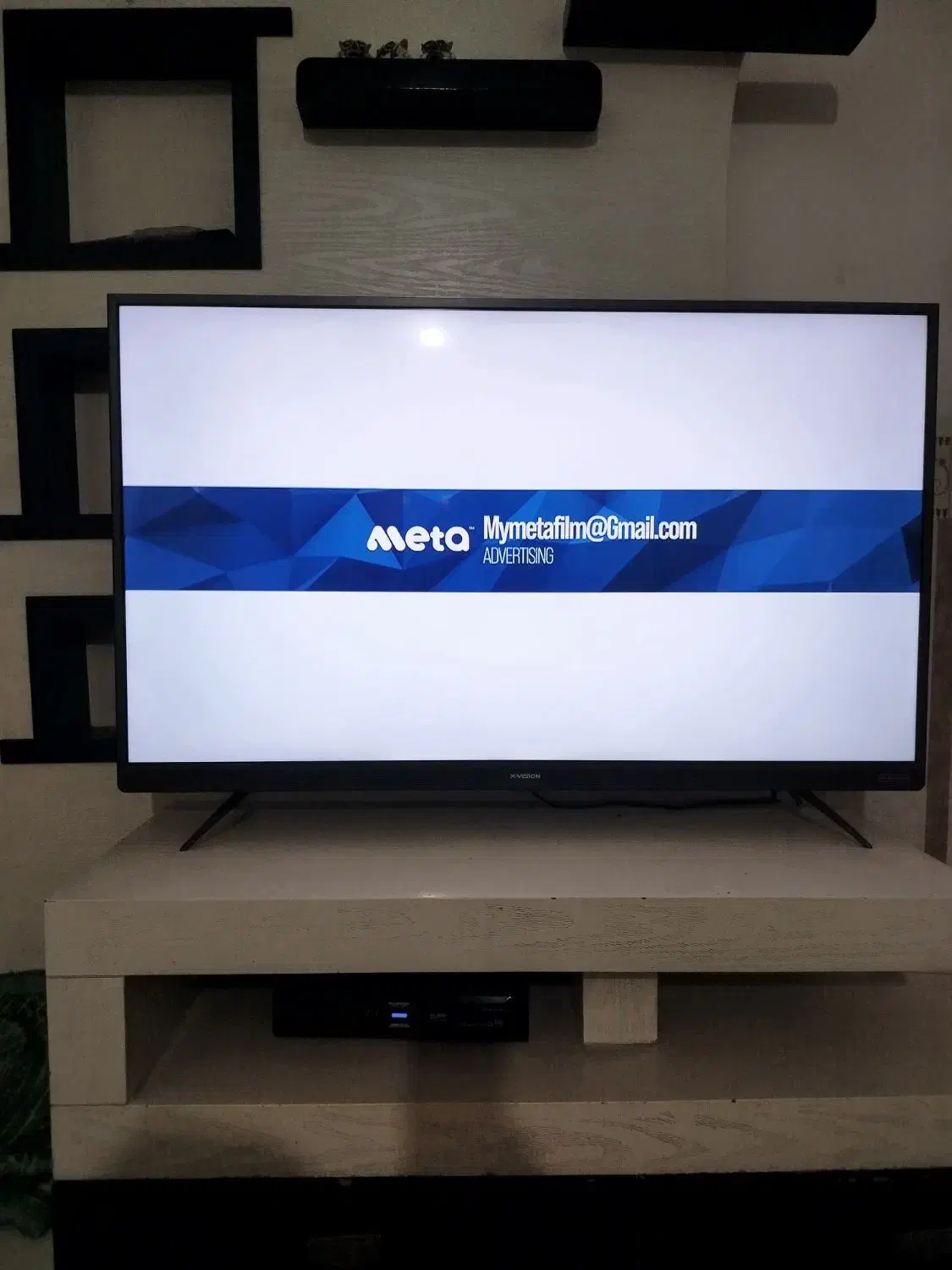 تلویزیون|تلویزیون و پروژکتور|قرچک, مهدیه|دیوار