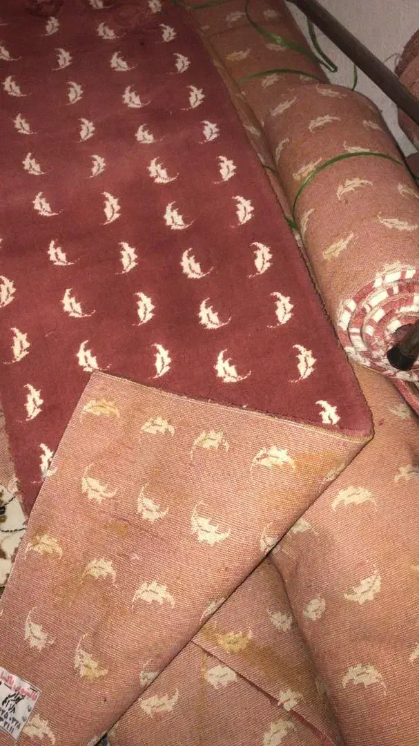 40متر موکت دست شسته شده تمیز|موکت|سلمان‌شهر, |دیوار