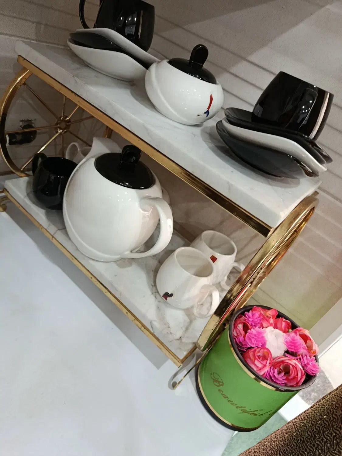 استند|میز و صندلی غذاخوری|تهران, مشیریه|دیوار