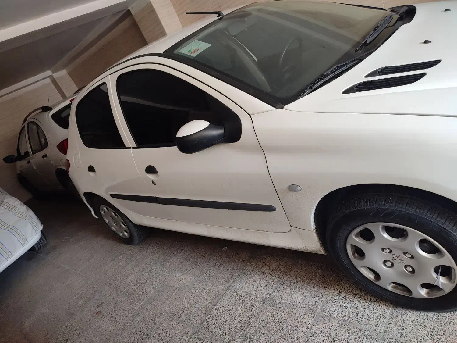 پژو ۲۰۶ سفید تیپ ۵|خودرو سواری و وانت|تهران, کوهک|دیوار