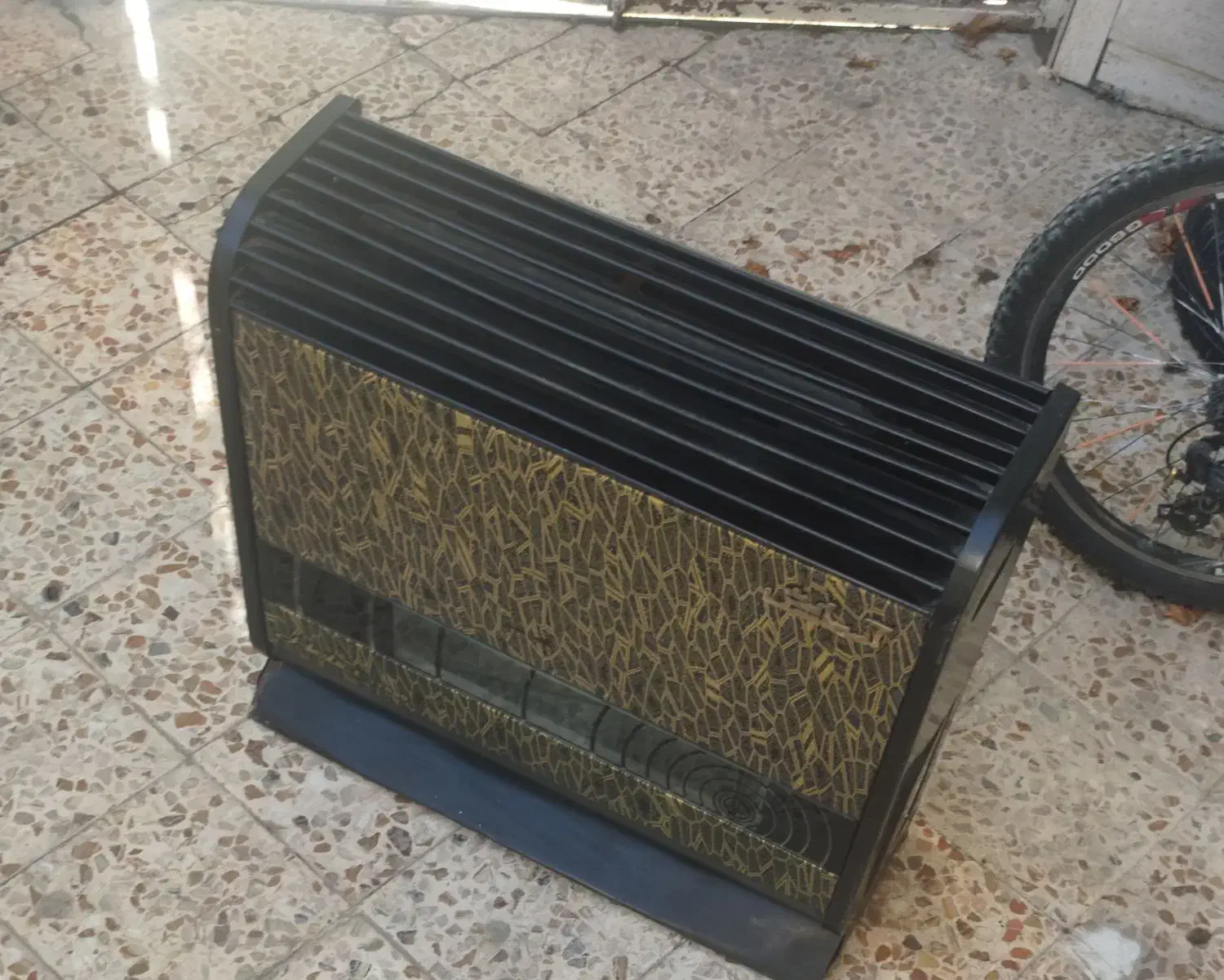 سه تا بخاری بزرگ سالم در حد نو|بخاری، هیتر، شومینه|خرمآباد, |دیوار