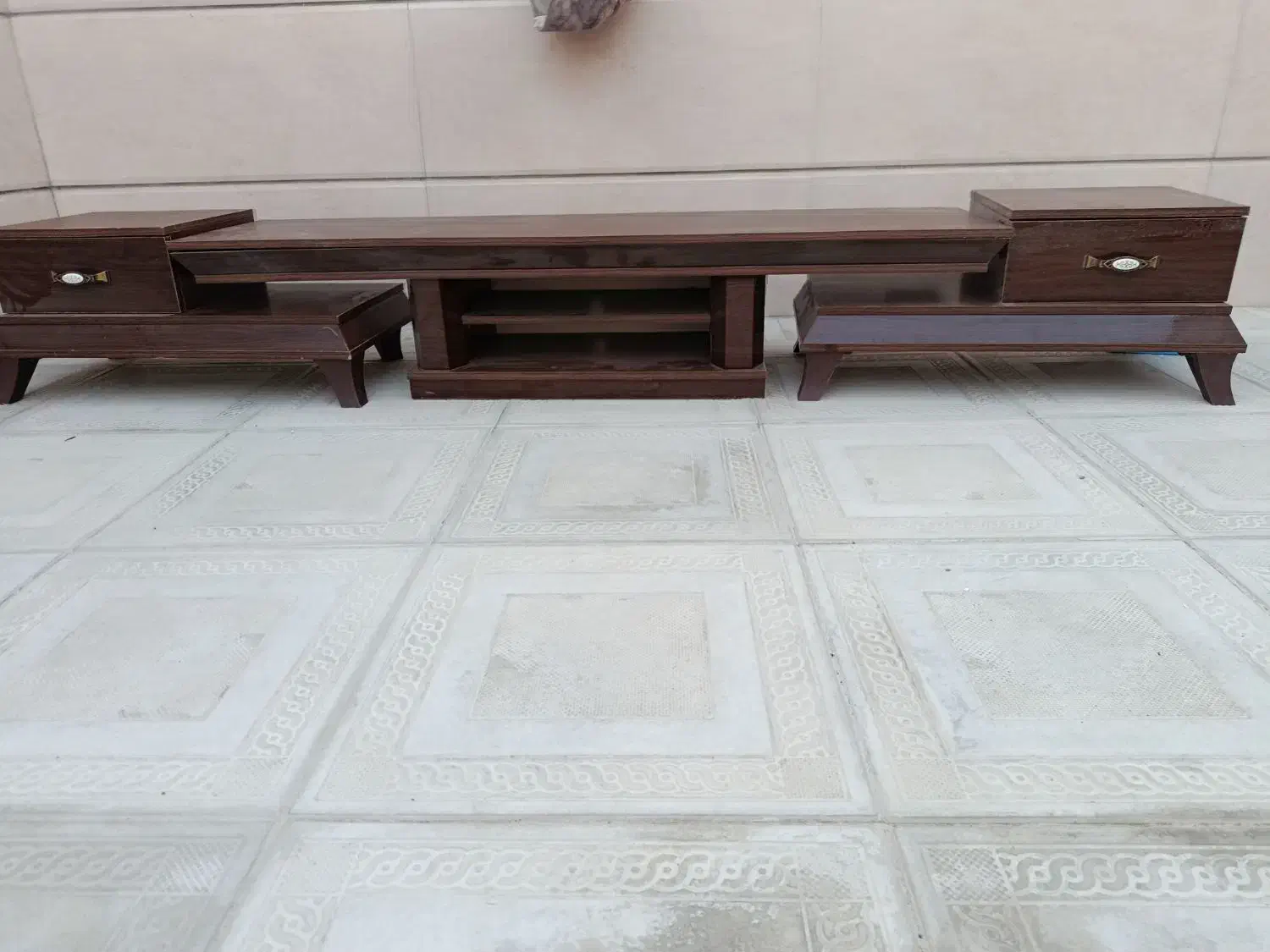 میز زیر تلویزیونی|میز تلویزیون|مرودشت, بیست متری بیمارستان|دیوار