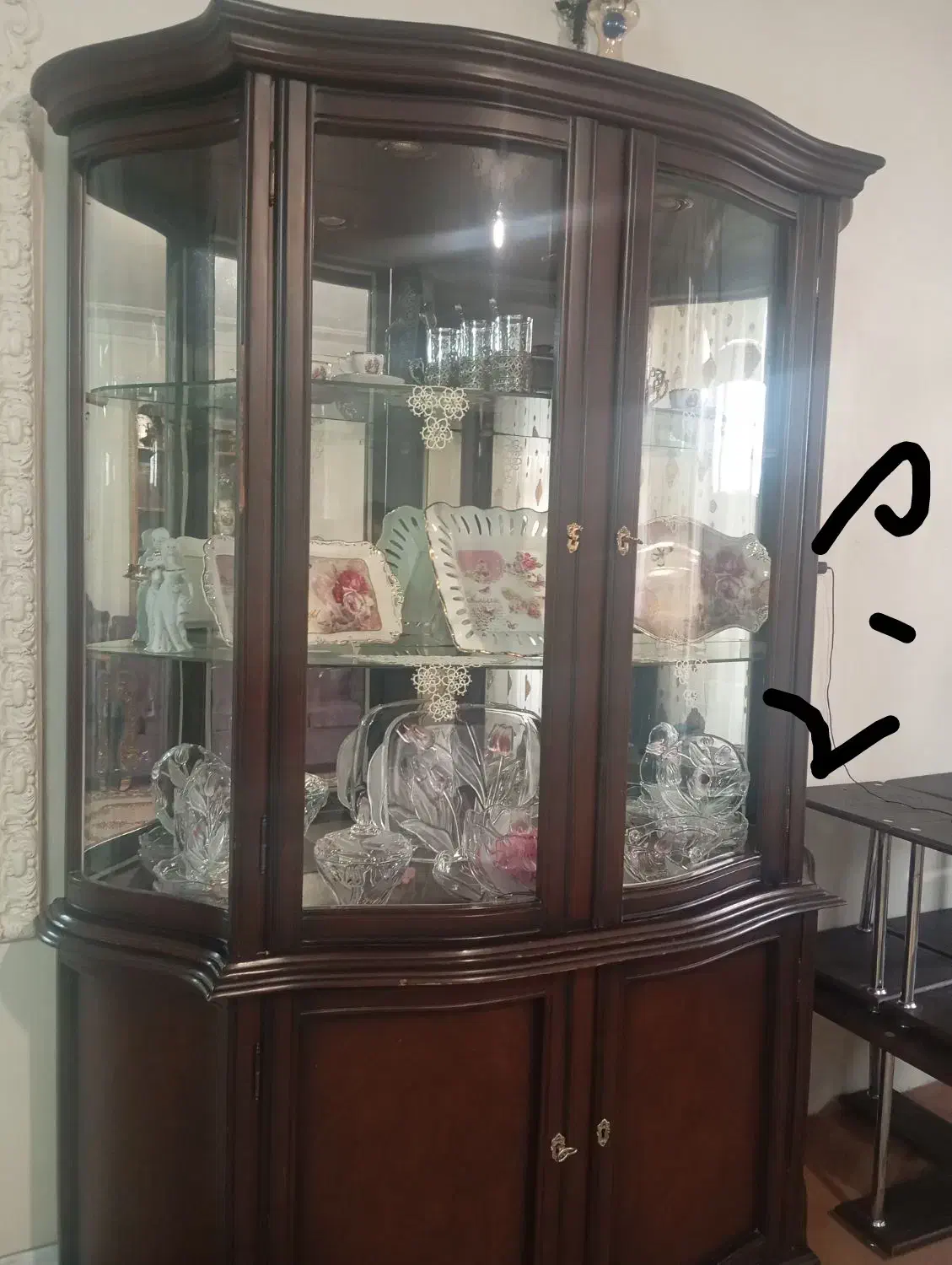 بوفه.مبل.میز عسلی،ومیز سماور|مبلمان خانگی و میز عسلی|مراغه, |دیوار