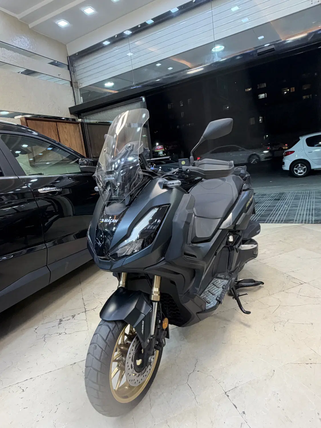 Adv350|موتورسیکلت|تهران, کرمان|دیوار