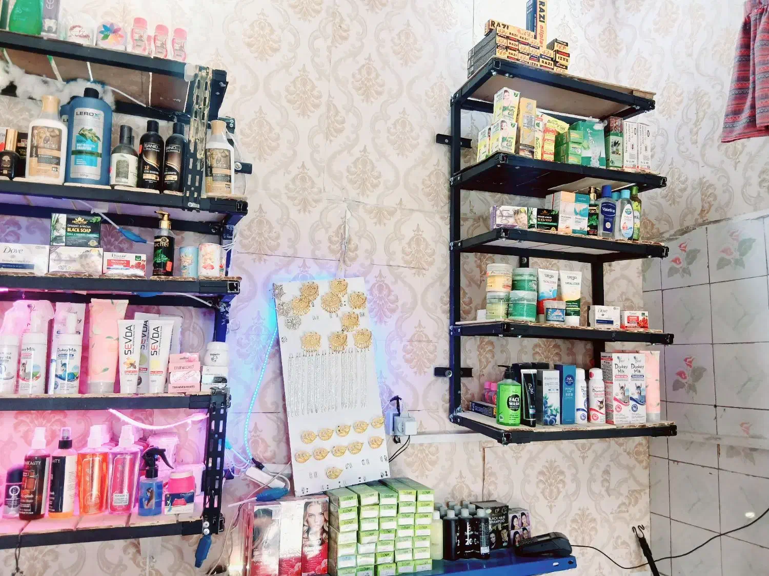 فروش خرازی|فروشگاه و مغازه|سراوان, |دیوار