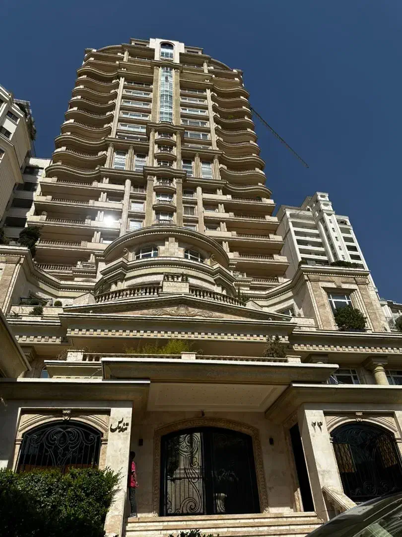 ۴۰۰۰ متر مفید یکجا در ۱۵ واحد مسکونی نیاوران|فروش آپارتمان|تهران, صاحبقرانیه|دیوار