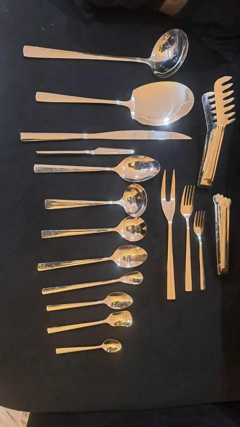 یک سرویس قاشق و چنگال|ظروف سرو و پذیرایی|تهران, بازار|دیوار