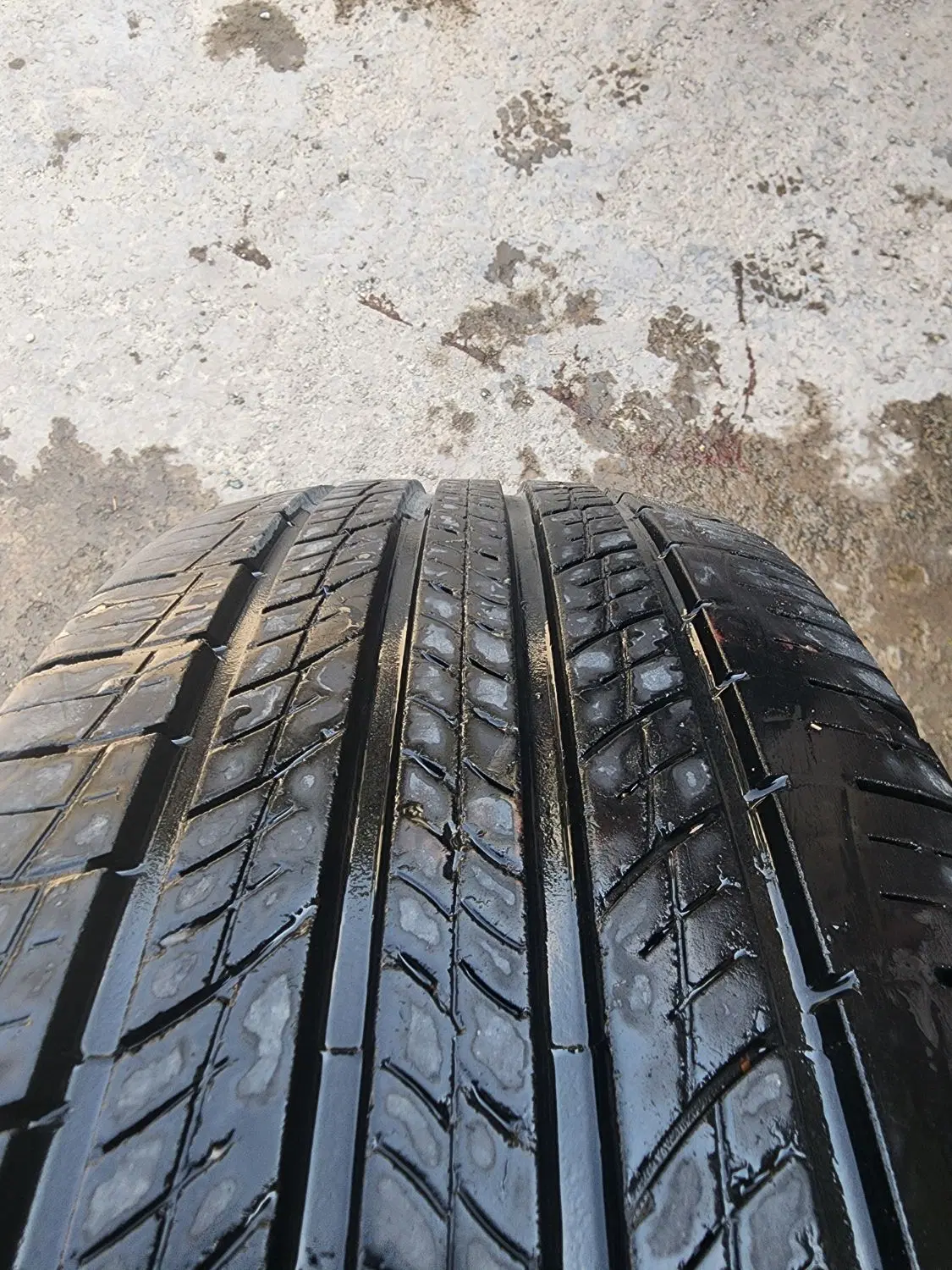 لاستیک R18|قطعات یدکی و لوازم جانبی|صفادشت, |دیوار