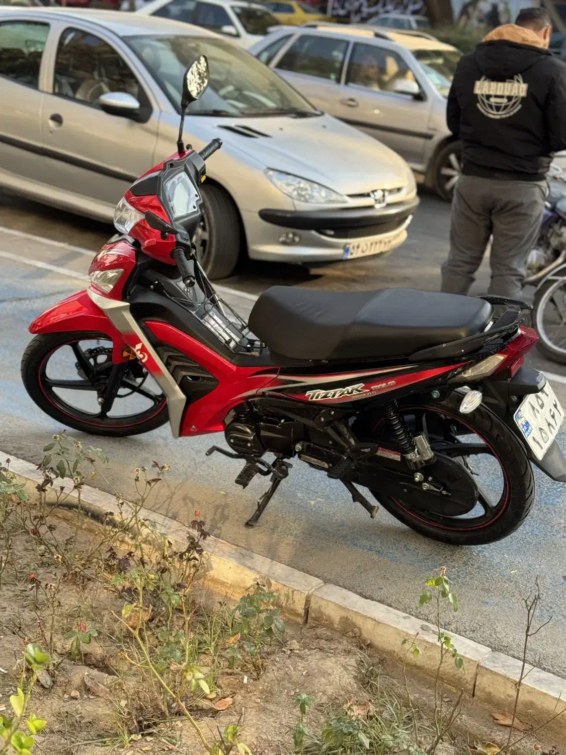 موتور تیزپر۱۴۰۳بی کلاج tvs تی وی اس کلیک فروش فوری|موتورسیکلت|مشهد, بهشت|دیوار