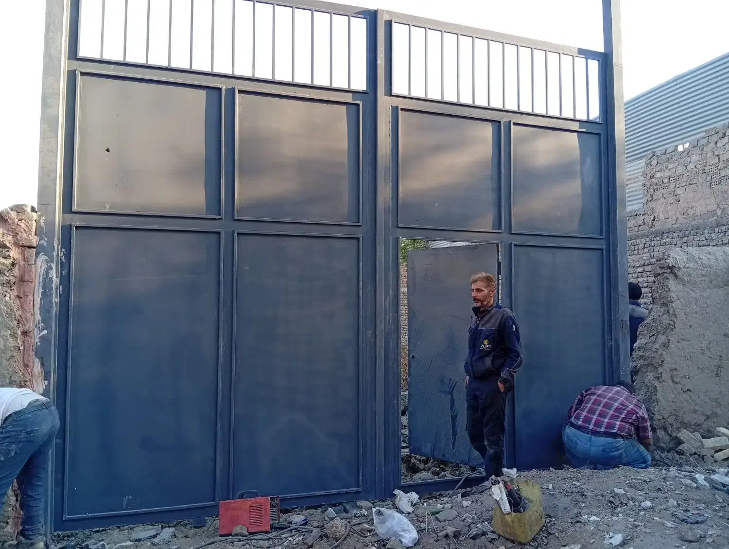 درب حیاط وحیاطی|مصالح و تجهیزات ساختمان|مشهد, نوید|دیوار