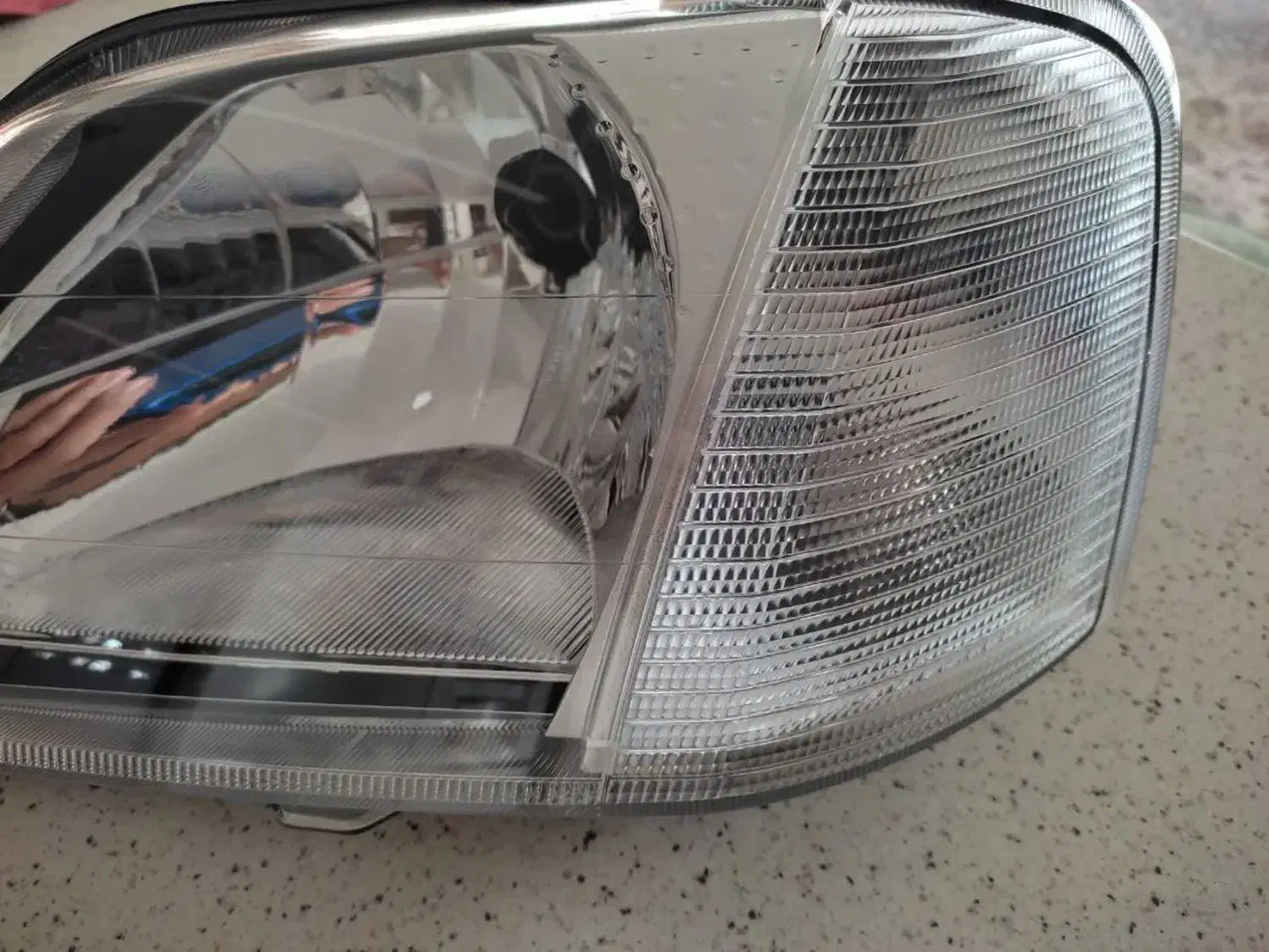 چراغ جلو ال نود سمت چپ (راننده)|قطعات یدکی و لوازم جانبی|کرج, اکبرآباد|دیوار