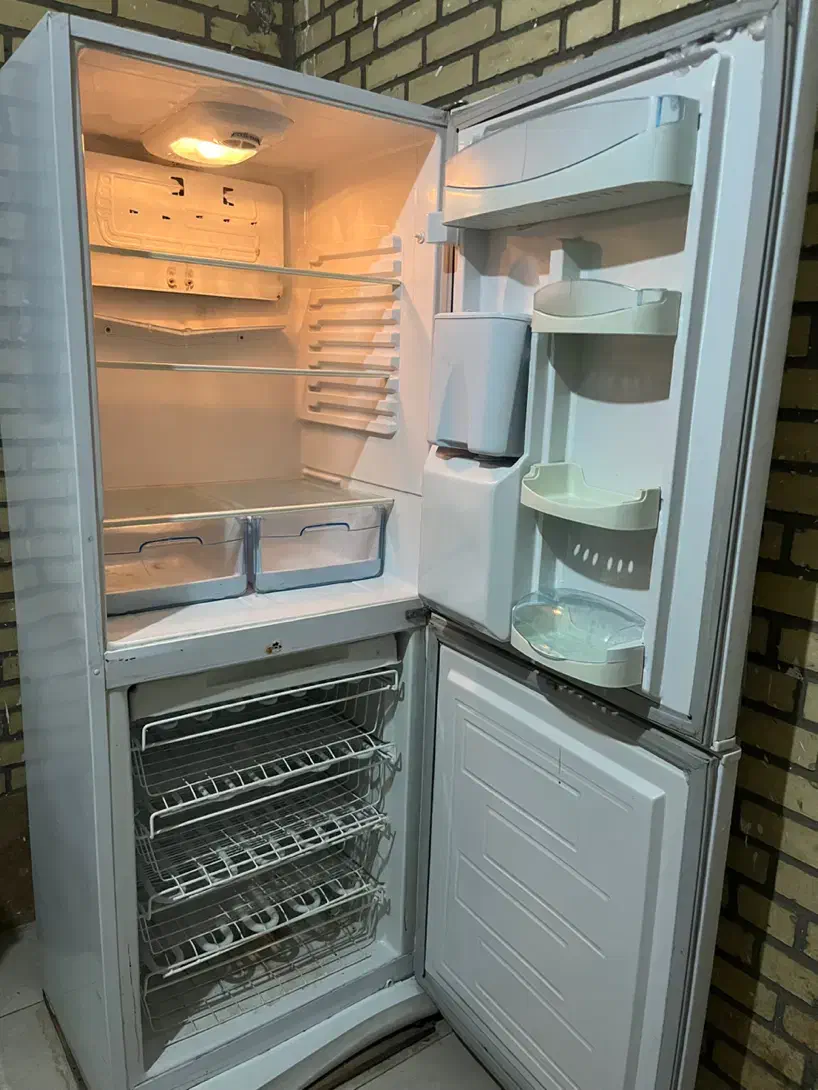 یخچال فریزر|یخچال و فریزر|رباط‌کریم, شهرک صنعتی صباشهر|دیوار