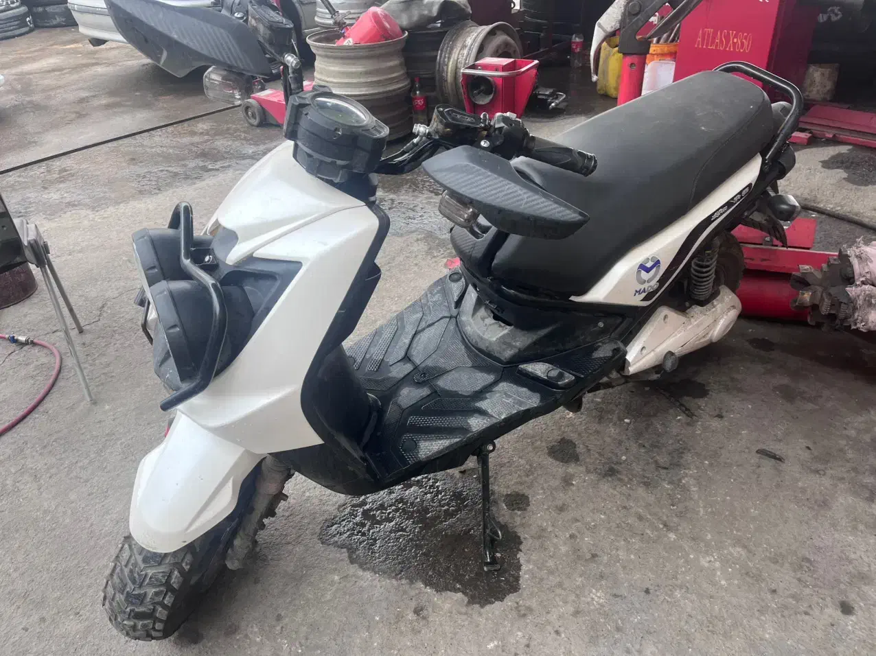 موتور برقی مادو۳۰۰۰لیتیوم|موتورسیکلت|مشهد, کوی ولیعصر|دیوار