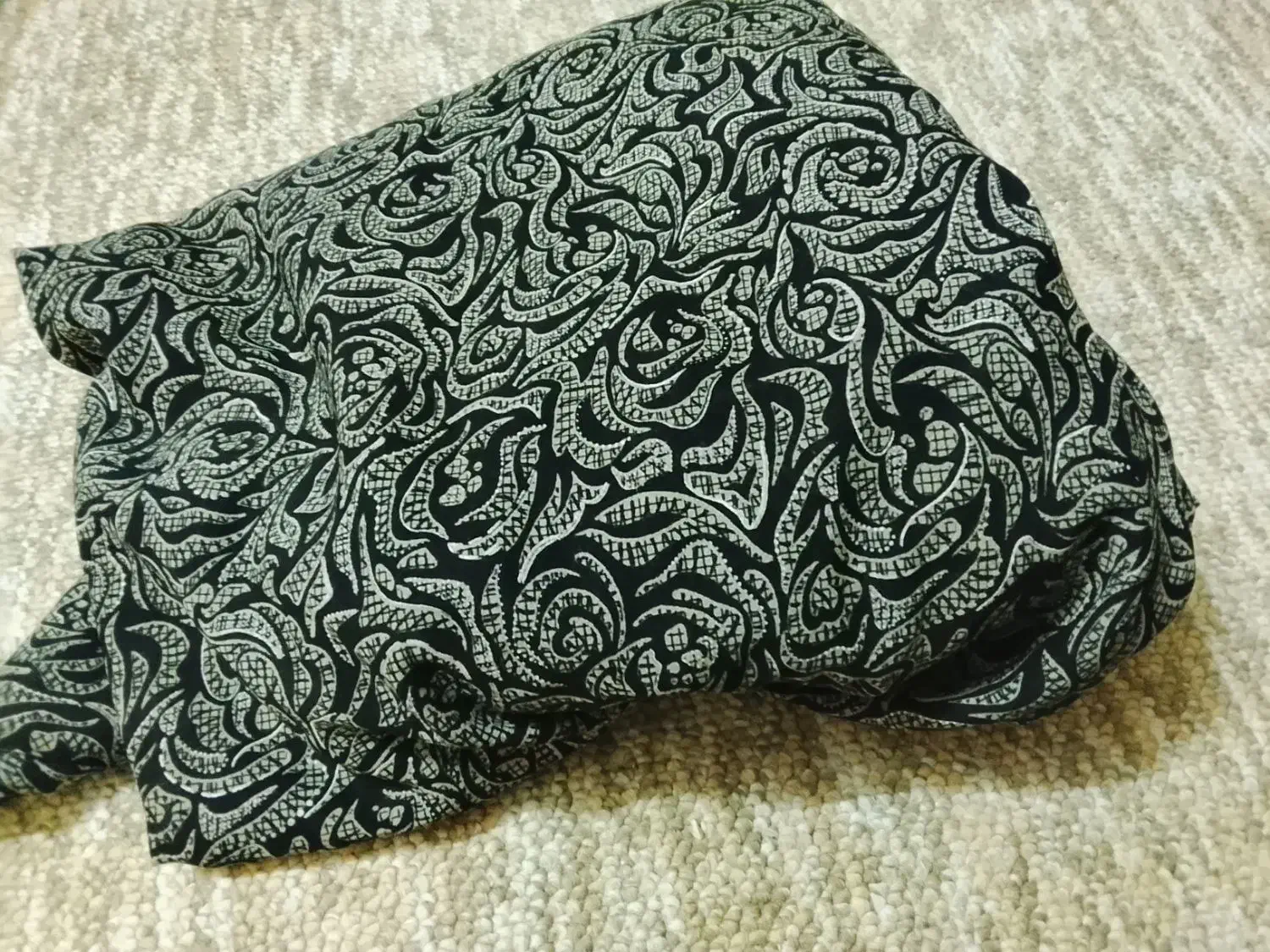 چادر طرح دار|لباس|مسجد سلیمان, |دیوار