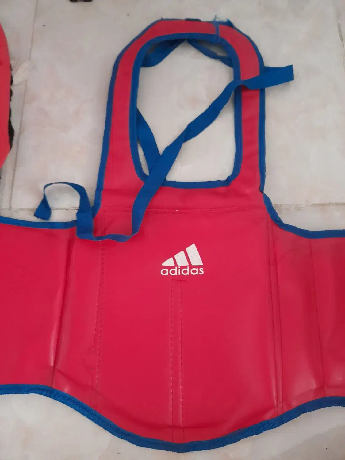 لوازم ورزش تکواندو هوگو کلاه  دستکش روپایی|تجهیزات ورزشی|تهران, یافت آباد جنوبی|دیوار