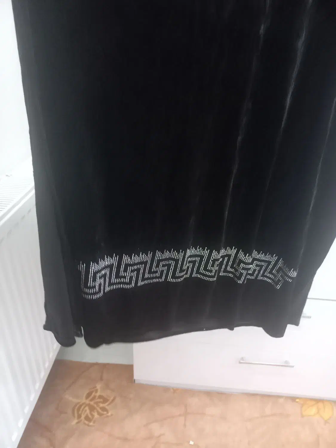 کفتان مخمل مجلسی|لباس|گلستان (تهران), |دیوار