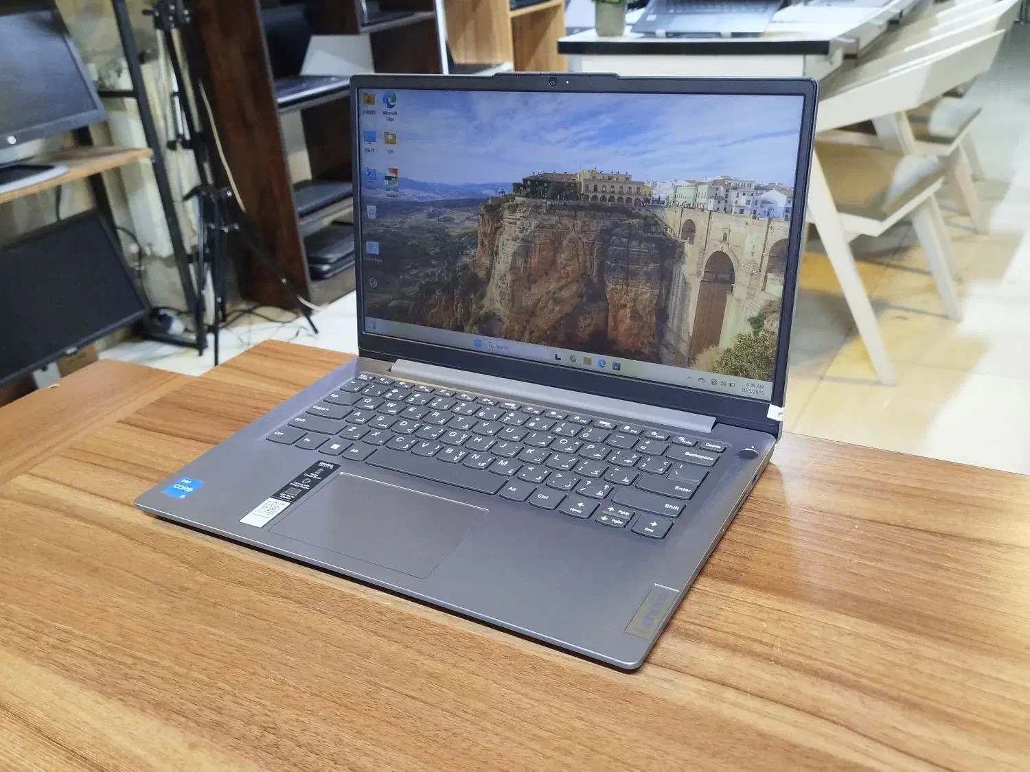 لپتاپ زیبا و باریک Lenovo اوپن باکس نسل ۱۳|رایانه همراه|شیراز, فرگاز|دیوار