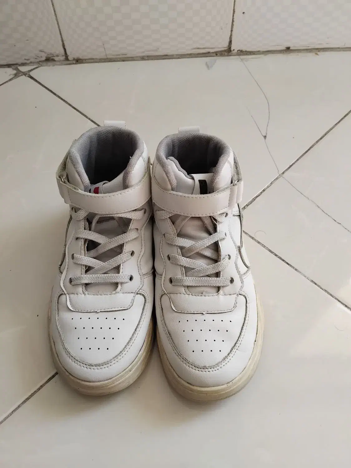 کتونی|کفش و لباس بچه|کرج, کوی فرهنگ|دیوار