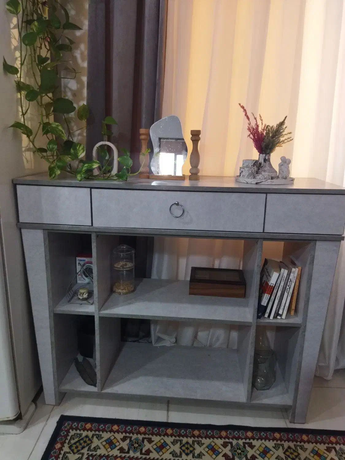 میزکنسول سالم|بوفه، ویترین، کنسول|رشت, پیرکلاچای|دیوار