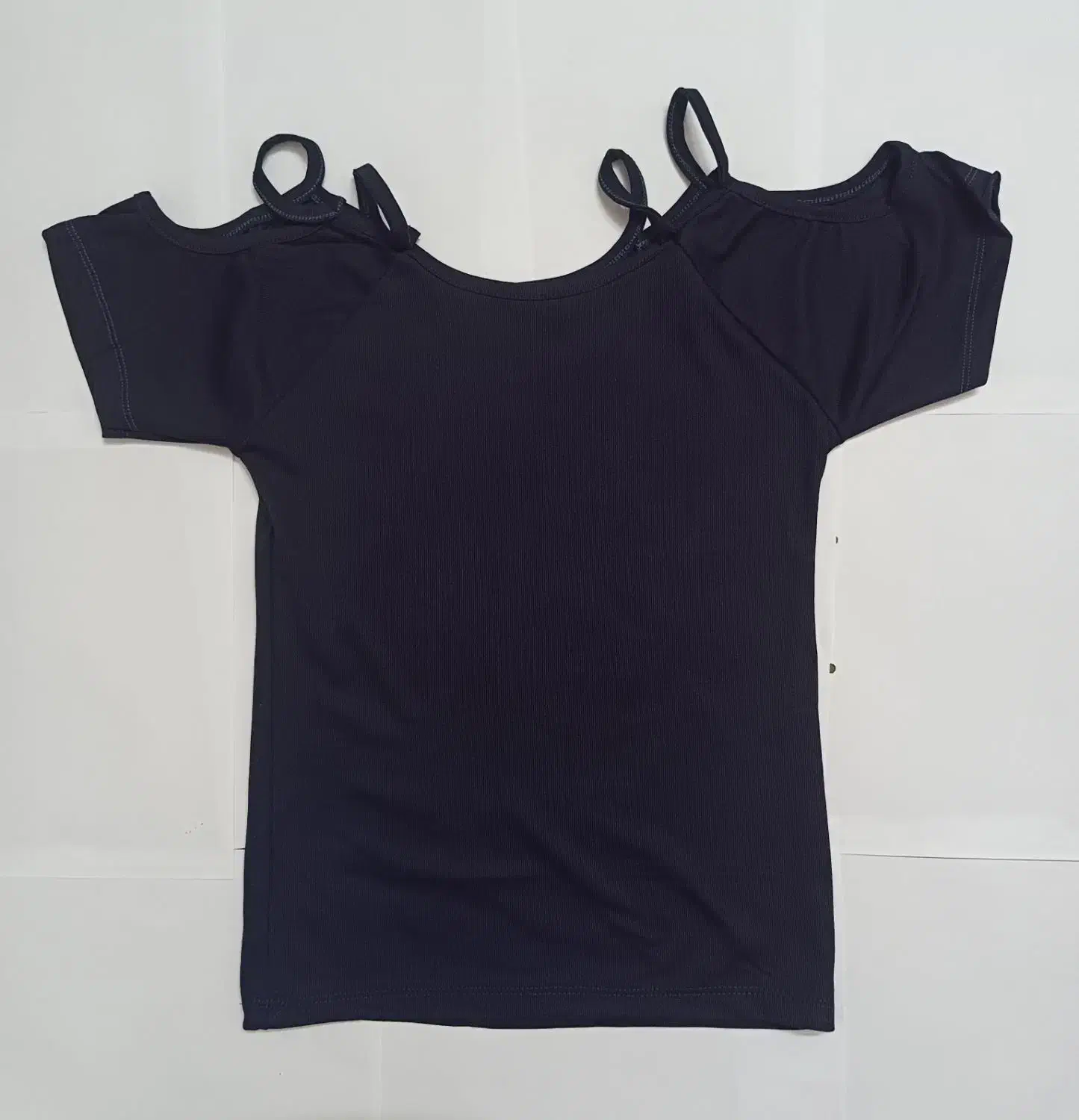 دو نوع محصول تیشرت زنانه شیک و ارزان|لباس|شهرکرد, |دیوار