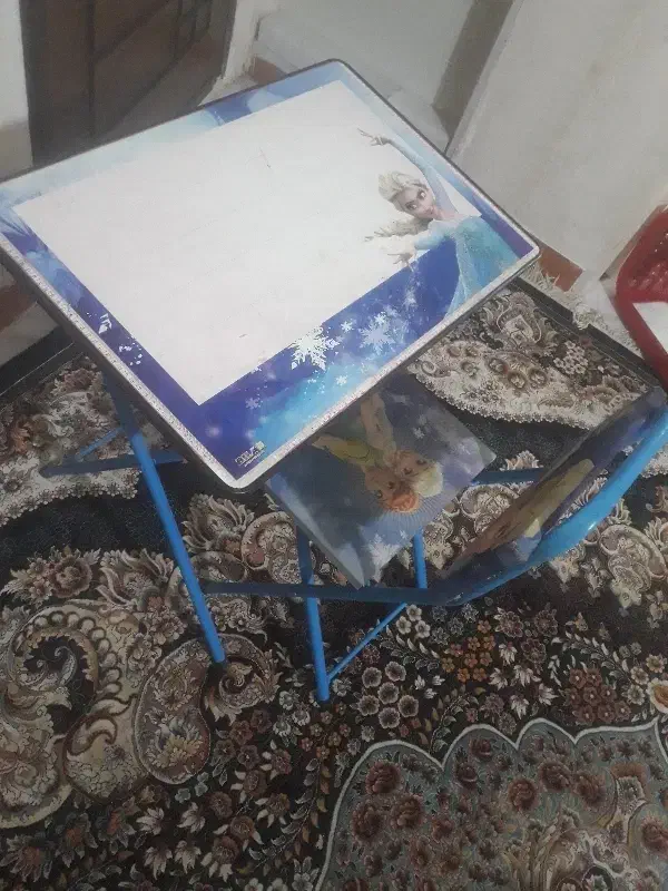 میز تحریر|میز تحریر و کامپیوتر|کرج, حصارک پایین|دیوار