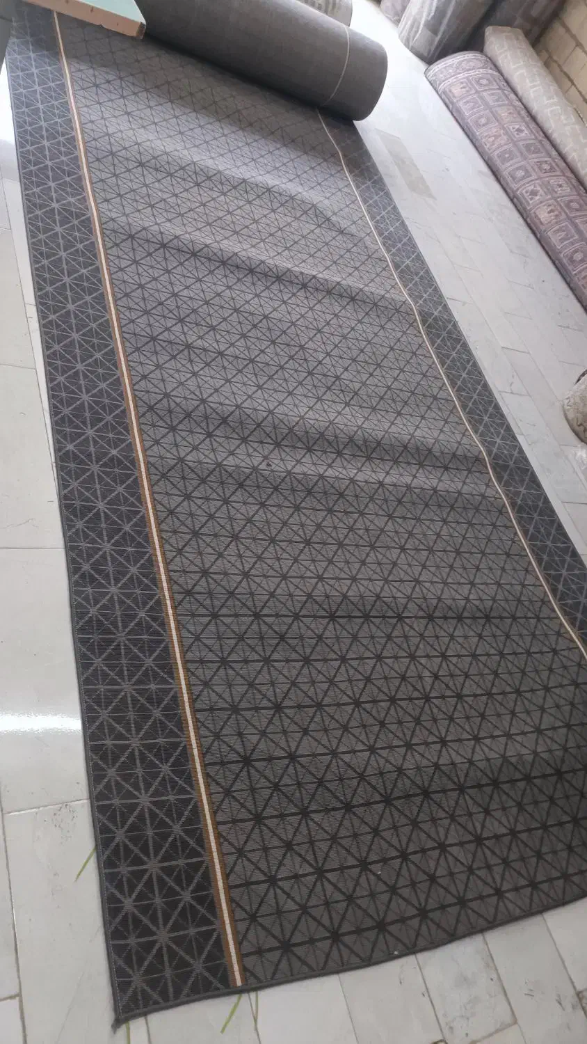 گبه نرم و لطیف کد ۸۸۹|گلیم، جاجیم، گبه|کاشان, کوی اداره گاز|دیوار