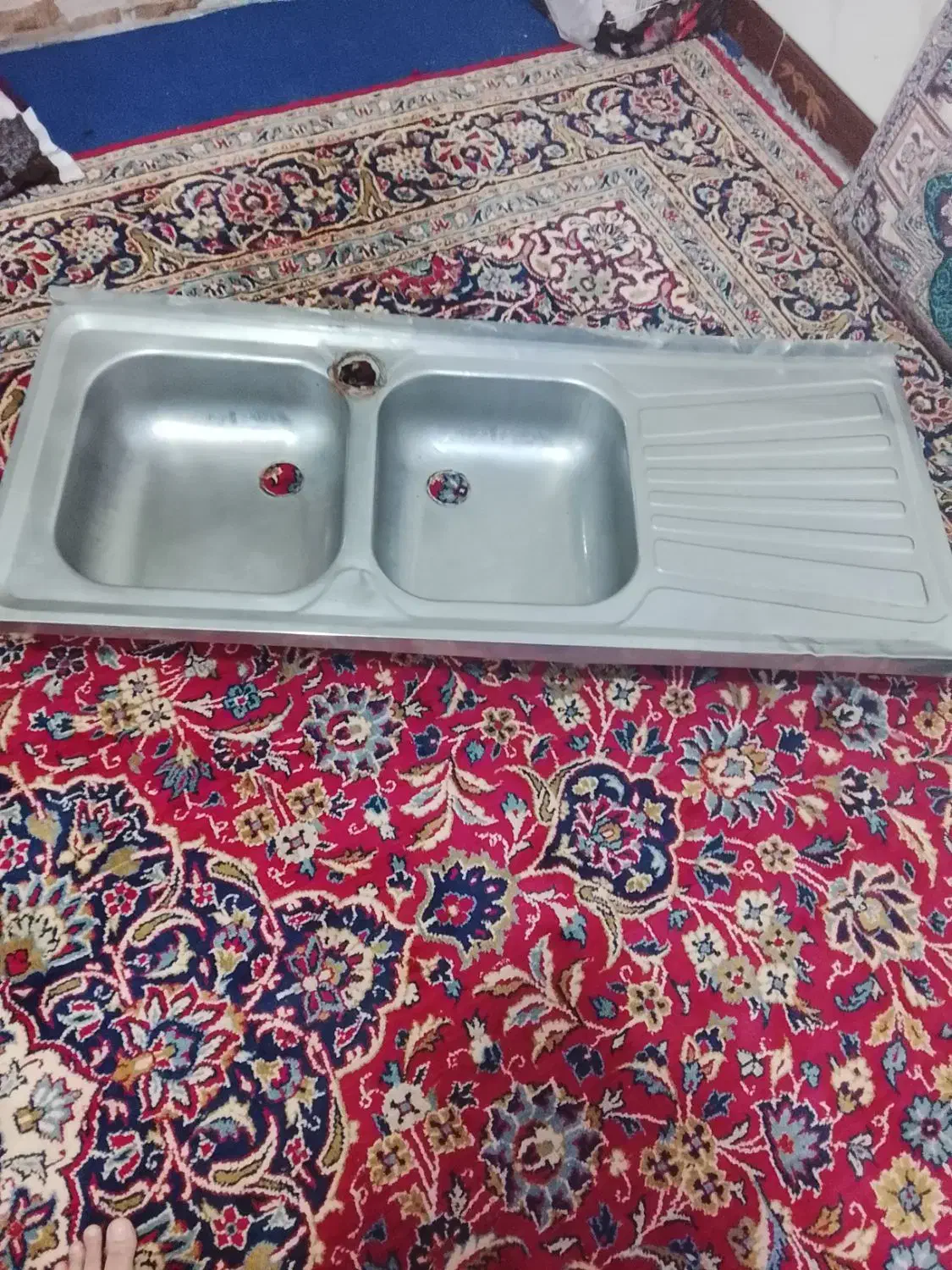 سینک سالم|آب‌چکان و نظم‌دهنده ظروف|تربت جام, میان جام|دیوار