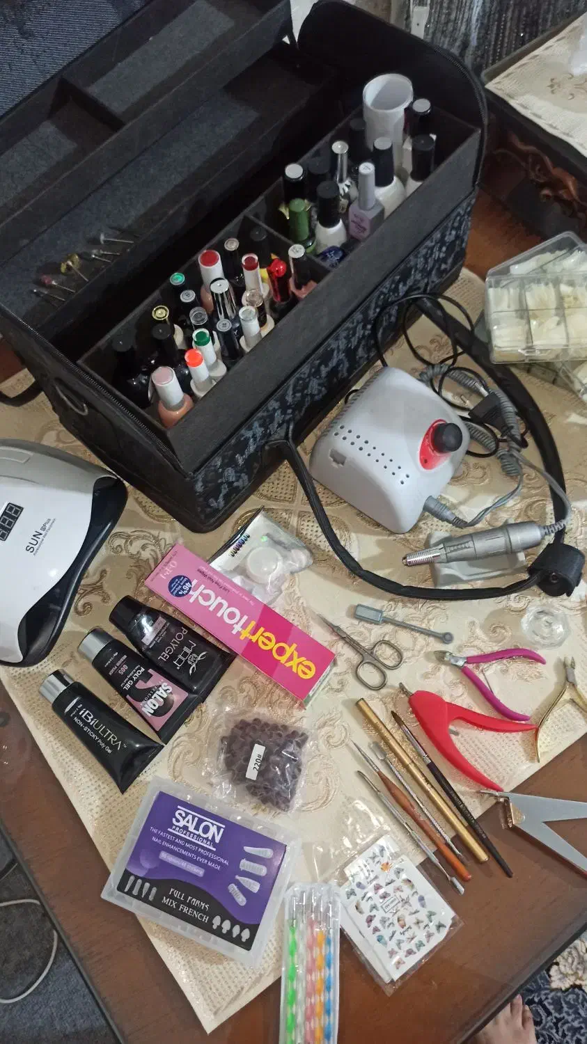 وسایل ناخن درحد نو|آرایشگاه و سالن‌های زیبایی|رباط‌کریم, رباط‌کریم|دیوار