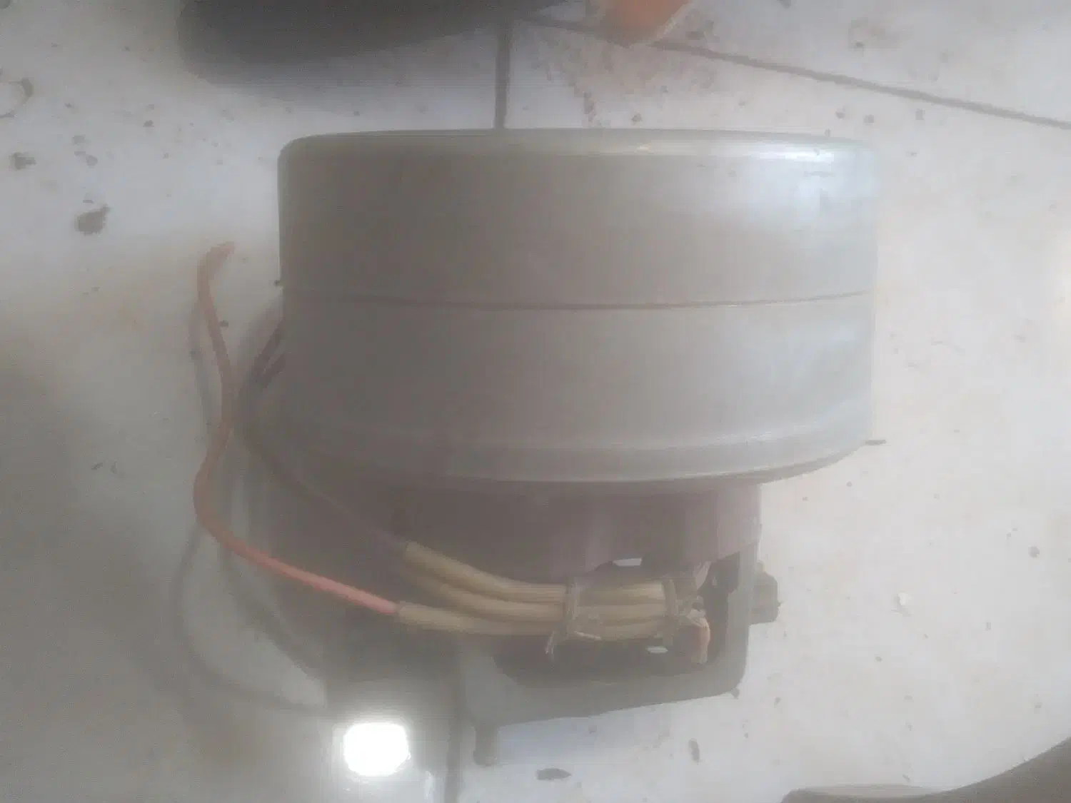 موتور جارو برقی دو پره آبو خاک سالم|جاروبرقی، جارو شارژی، بخارشو|مشهد, تبادکان|دیوار