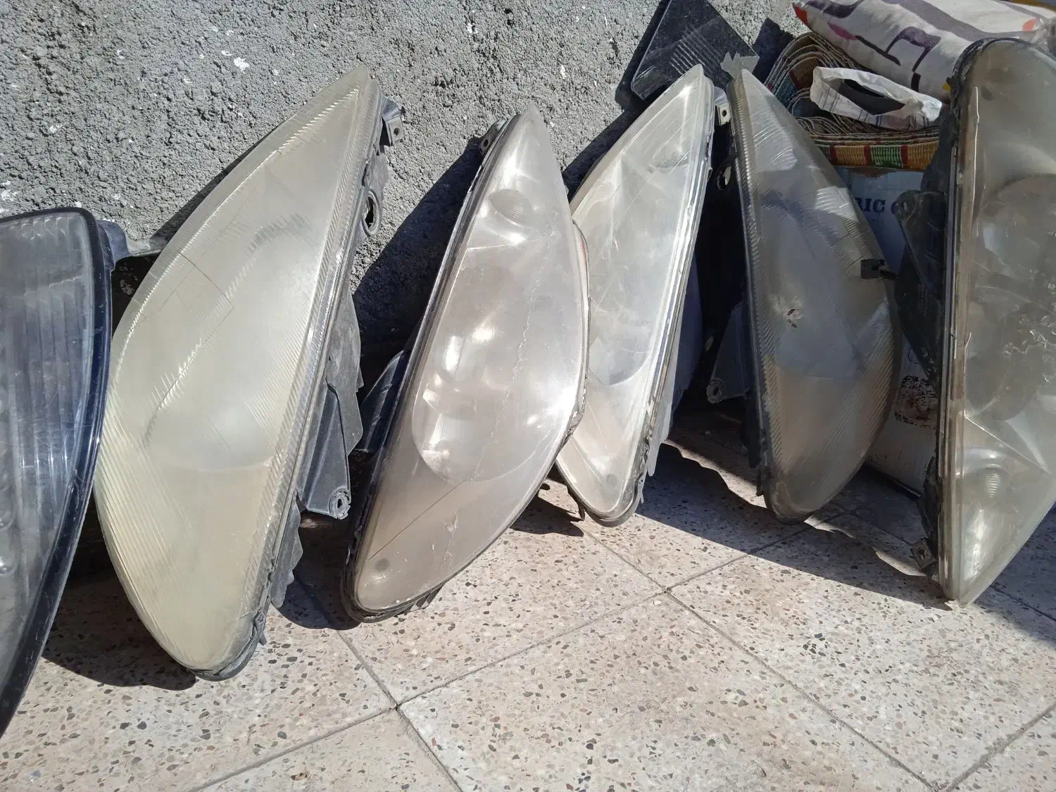 چراغ جلو و عقب پژو ۲۰۶|قطعات یدکی و لوازم جانبی|مشهد, منزل آباد|دیوار