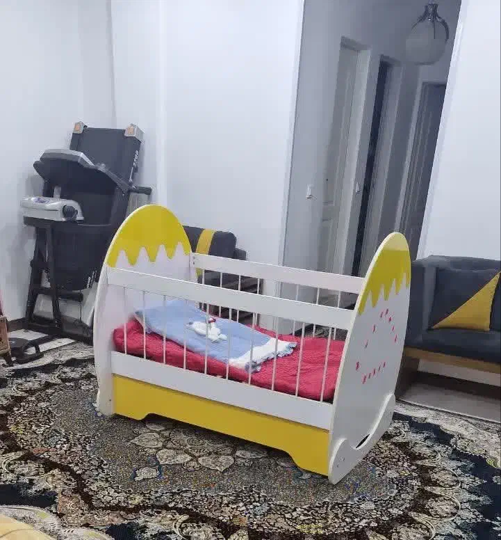 تخت کودک|تخت و صندلی بچه|هشتگرد, فاز ۷ مهستان|دیوار