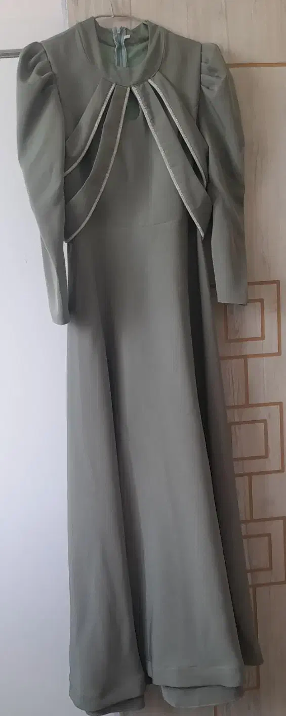 دو عددلباس مجلسی زنانه در حد نو|لباس|تهران, شهید اسدی|دیوار