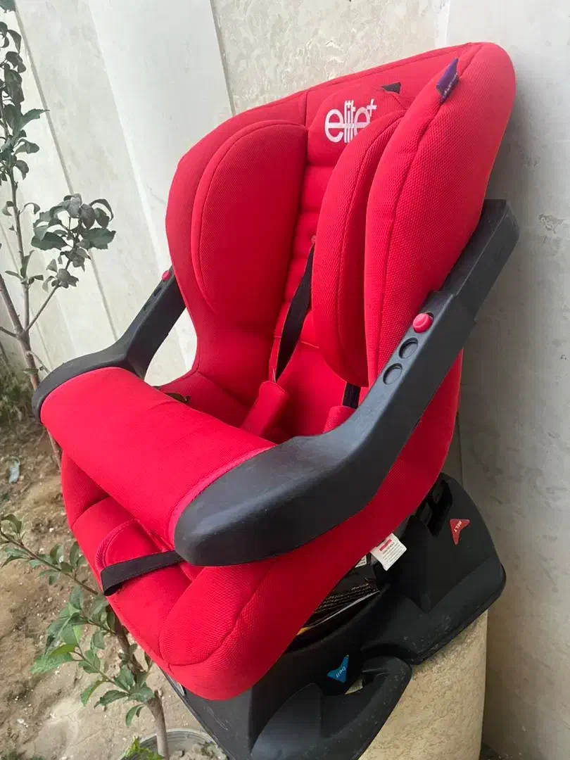 وسایل نوزاد در حد نو|کالسکه و لوازم جانبی|فردیس, شهرک ناز|دیوار