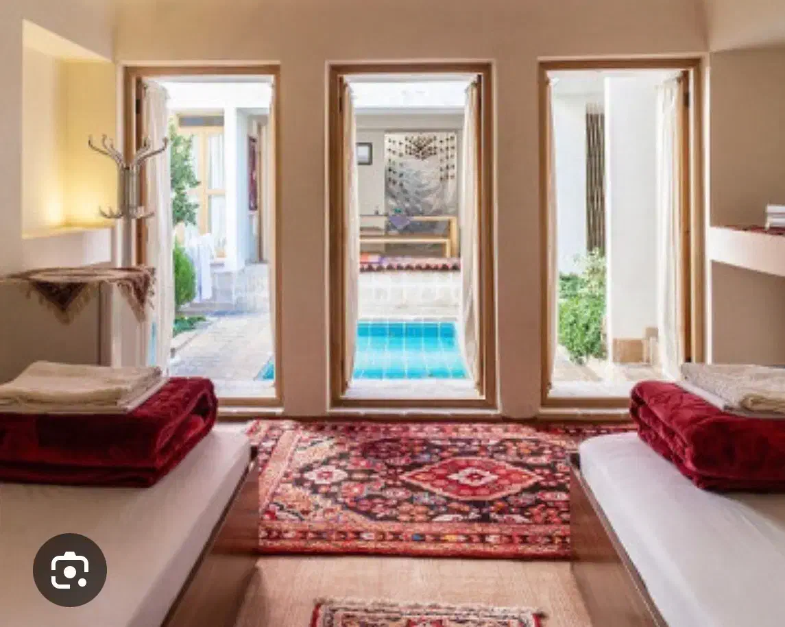 اقامتگاه سنتی خانه ای تاریخی هتل سنتی|اجارهٔ کوتاه‌مدت آپارتمان و سوئیت|اصفهان, سنبلستان|دیوار