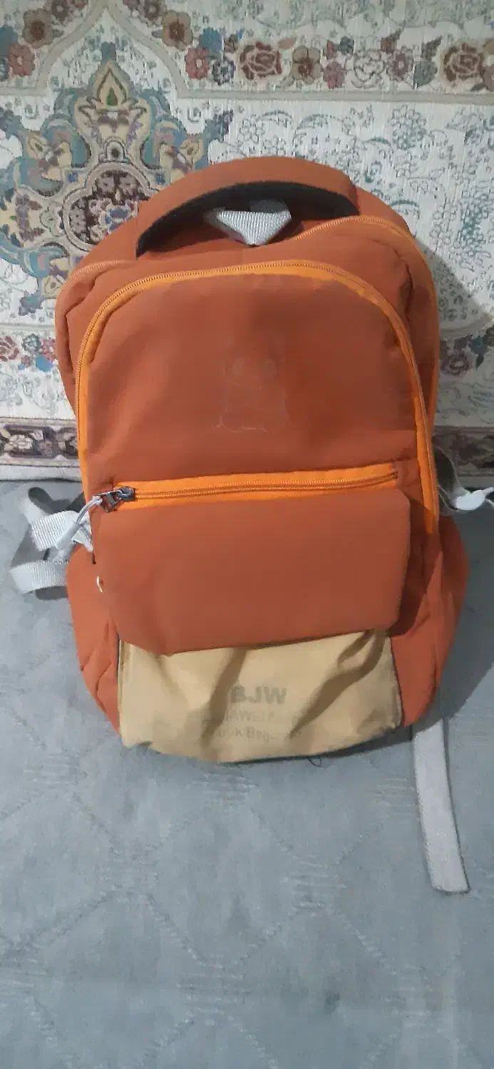 کیف مدرسه|کیف، کفش، کمربند|ارومیه, |دیوار