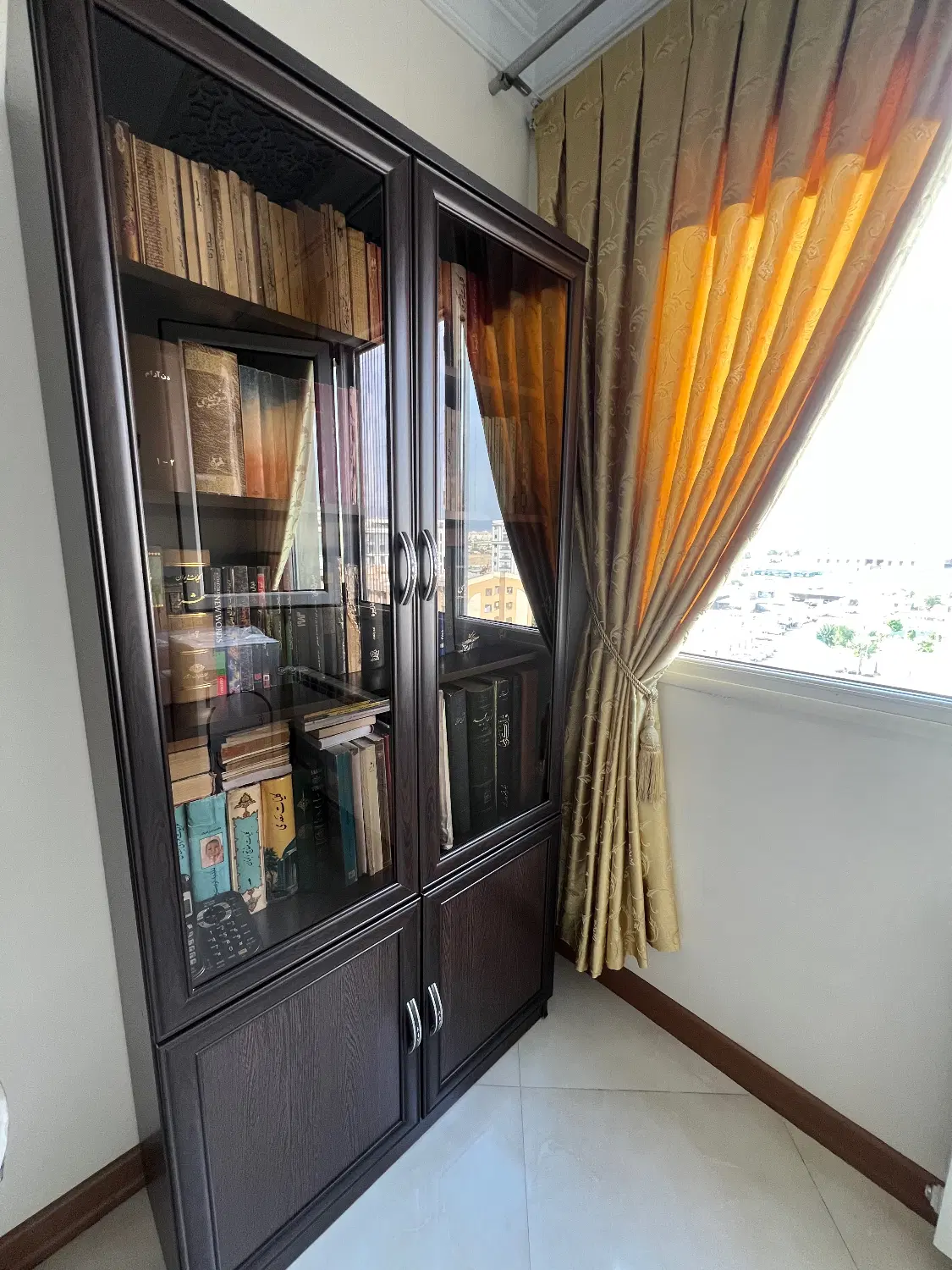 کتابخانه|کتابخانه، شلف، قفسههای دیواری|تهران, شهرک صدرا|دیوار