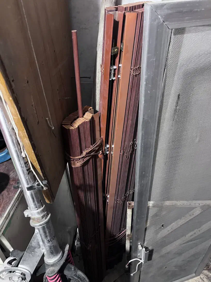 پرده چوبی|پرده، رانر، رومیزی|ری, جوانمرد قصاب|دیوار