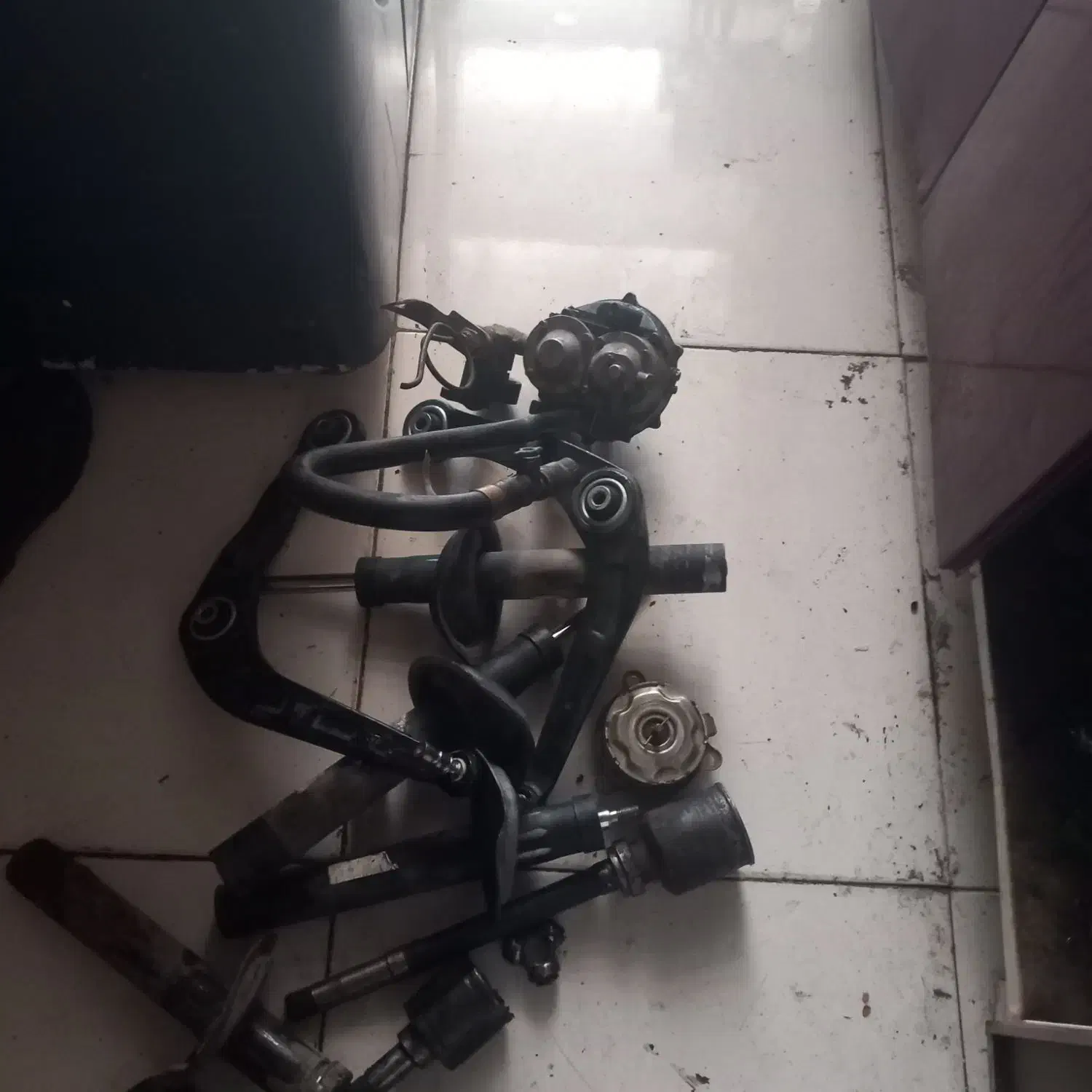 کمک جلو طبق ۲۰۶ رگلاتور سرسیلندرپرایدمتور فن پژو‌|قطعات یدکی و لوازم جانبی|کرمان, |دیوار