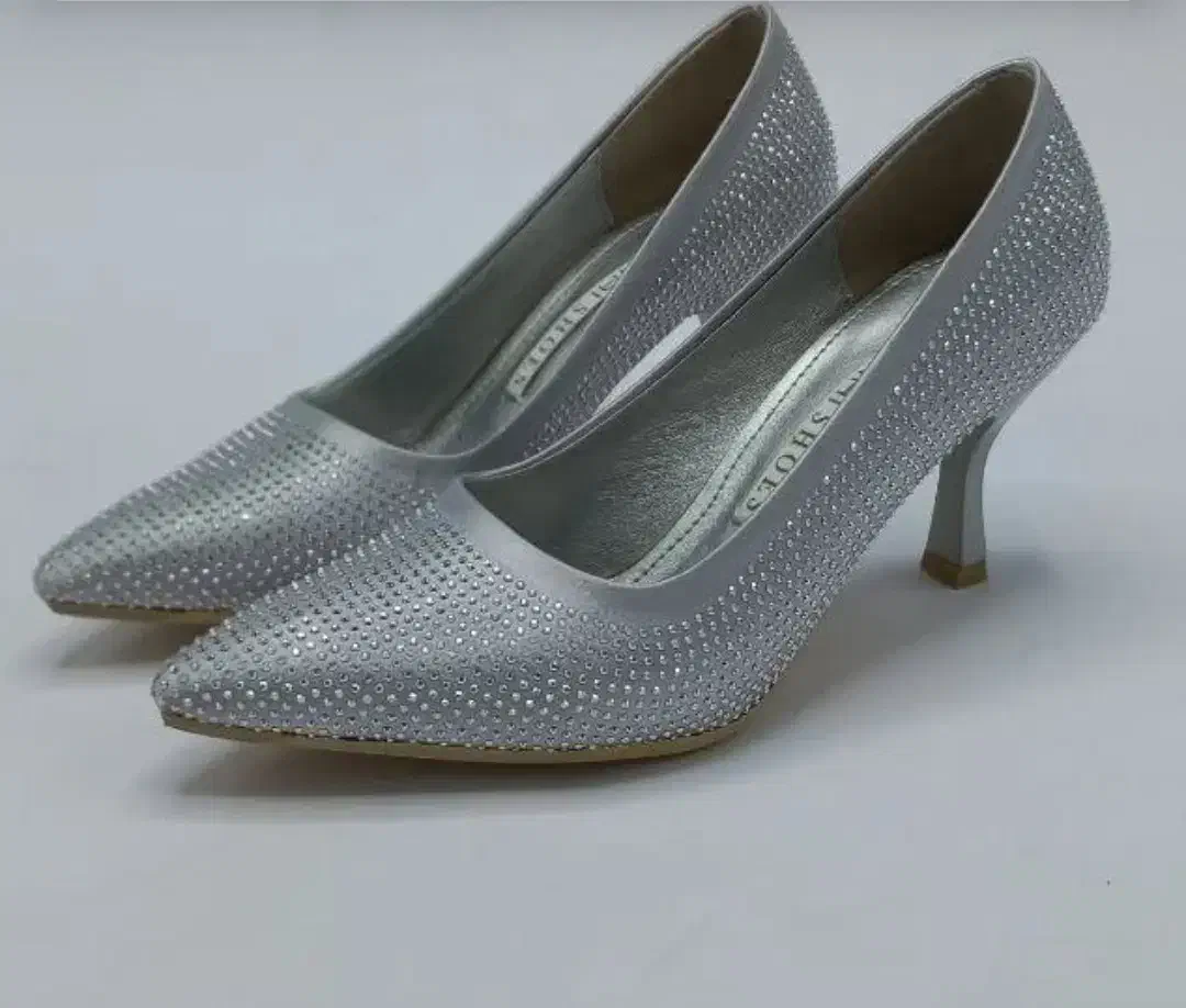 تخفیف کفش و نیم بوت|کیف، کفش، کمربند|خرمآباد, |دیوار