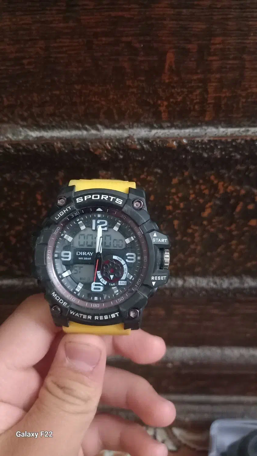 ساعت مچی|ساعت|قوچان, |دیوار