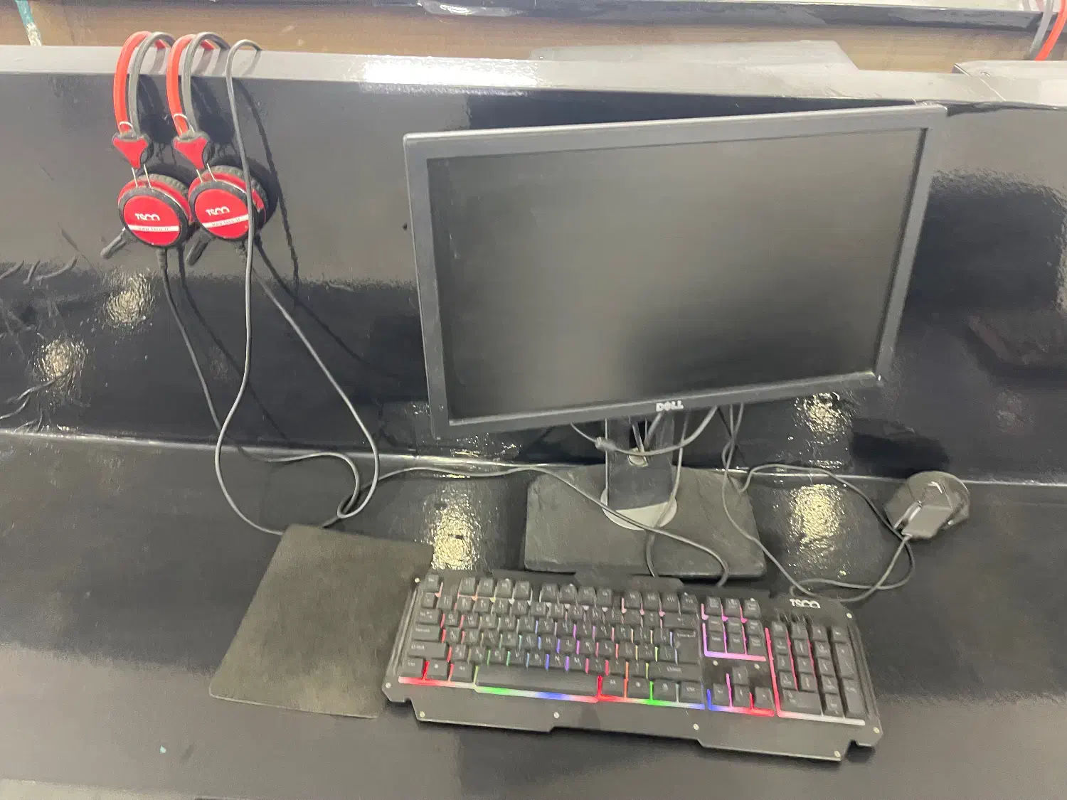 میز اسنوکر فوتبال دستی وچهار عدد کامپیوتر|ورزش‌های توپی|هشتگرد, ینگی امام|دیوار