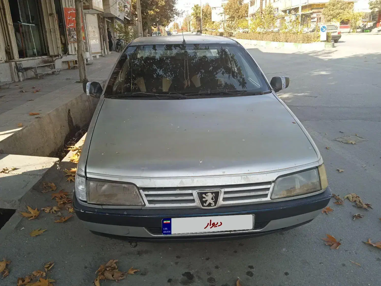 پژو 405نقره ای|خودرو سواری و وانت|خرم‌آباد, |دیوار