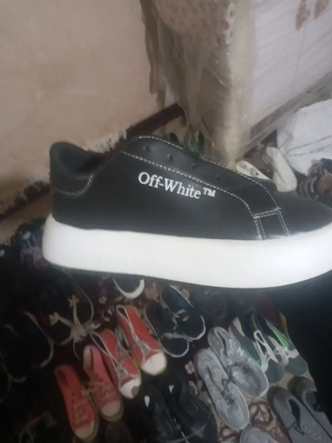 کفش فروش فوری زیر قیمت گذاشتم|کیف، کفش، کمربند|خرمآباد, |دیوار