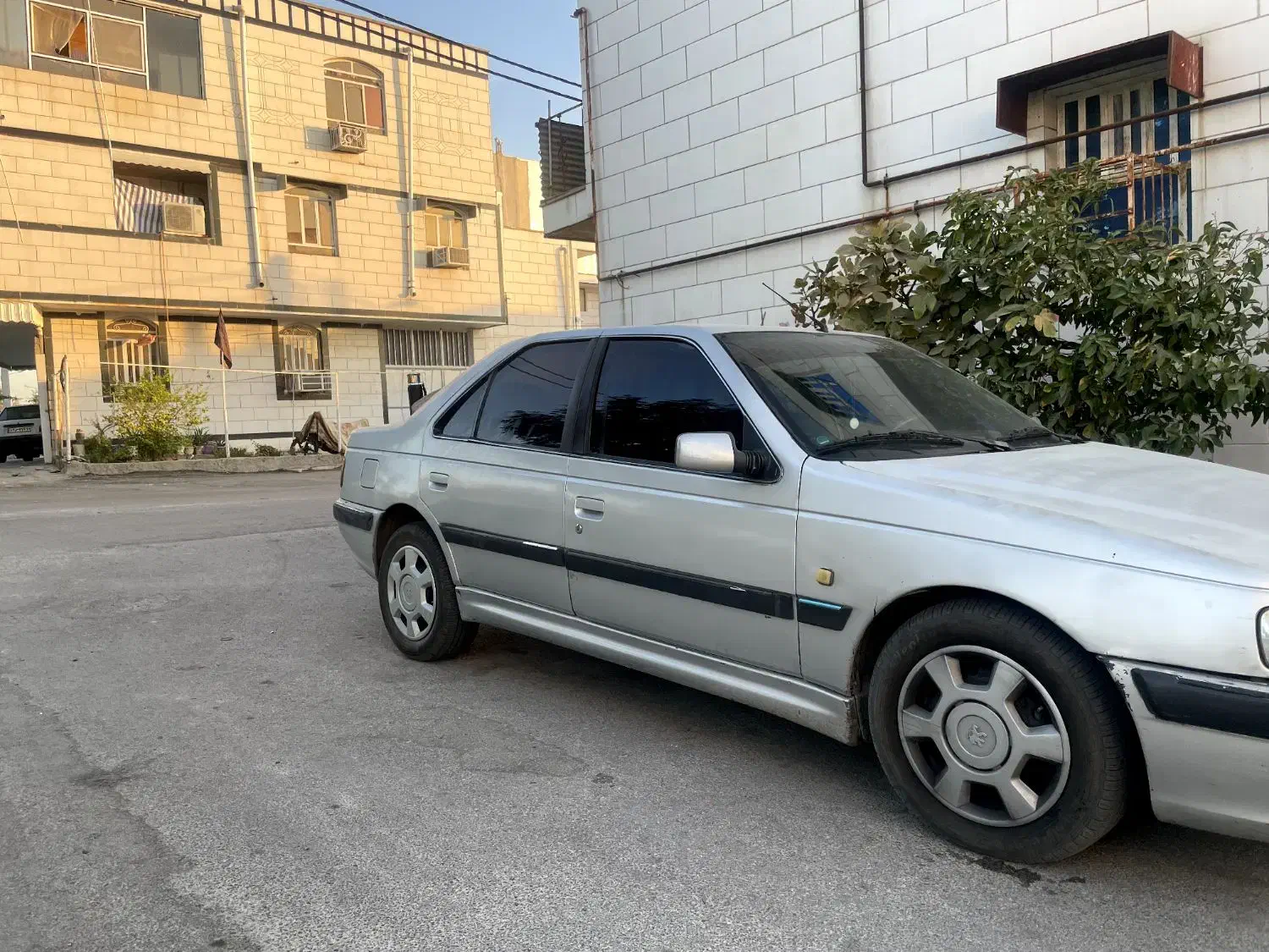 پژو پارس 83|خودرو سواری و وانت|یاسوج, |دیوار