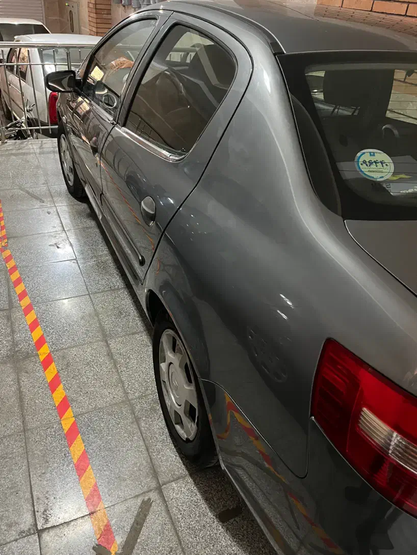 رانا مدل ۹۸ در حد صفر فوق العاده عالی|خودرو سواری و وانت|تهران, صادقیه|دیوار