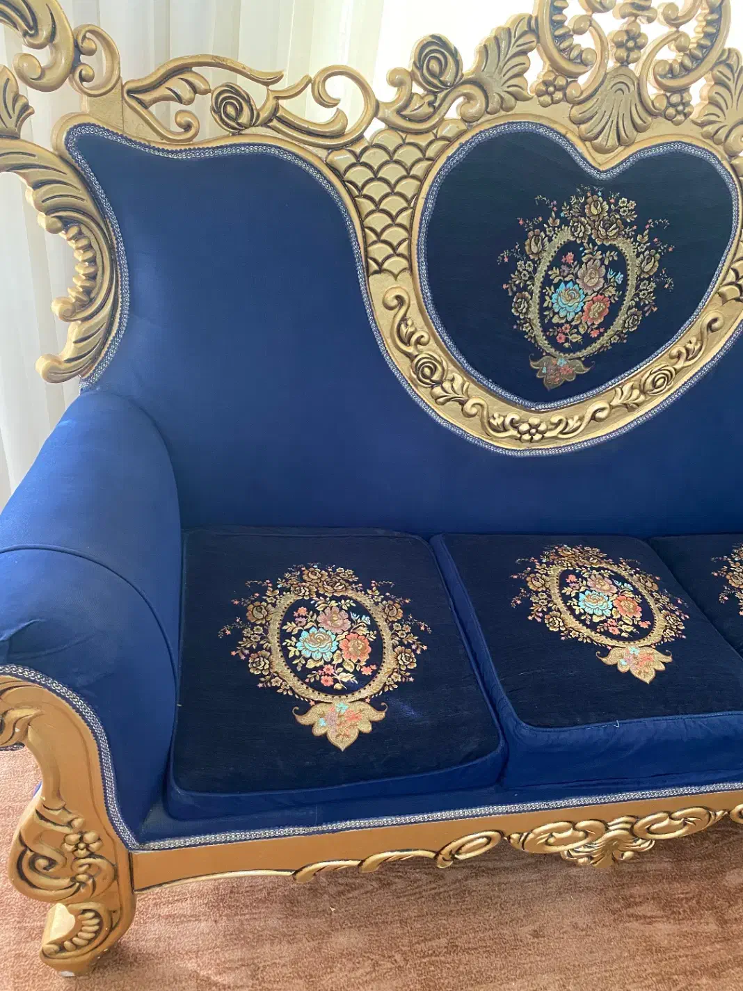 مبل ۹نفره سالم و تمیز|مبلمان خانگی و میز عسلی|شیروان (خراسان), |دیوار