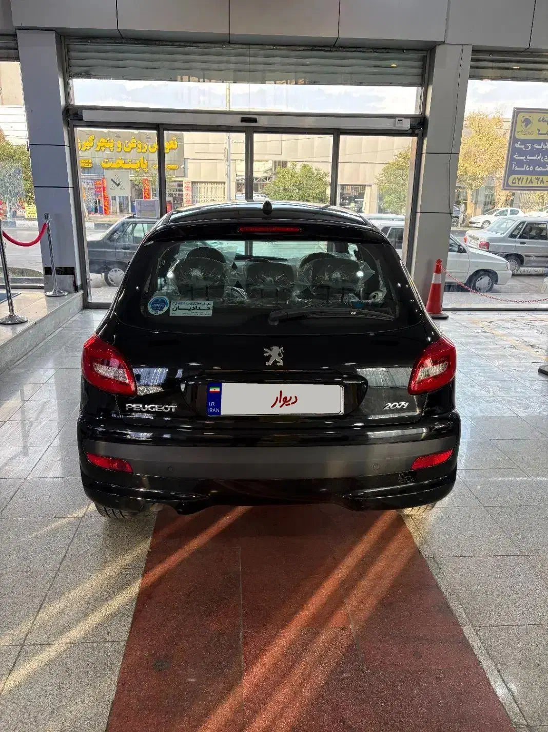 207 اتوماتیک پاناروما|خودرو سواری و وانت|شیراز, سفیرشمالی|دیوار